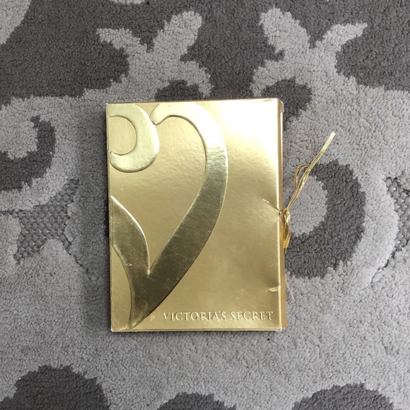 Victoria Secrets’s ❤️ Love Note Cards ~ Blank Ten Cards - Great for Valentine’s! - Picture 12 of 14